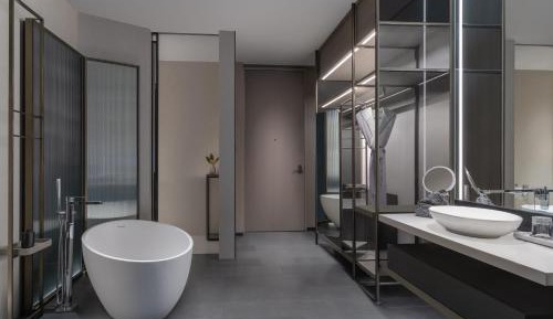 Essential Room 
