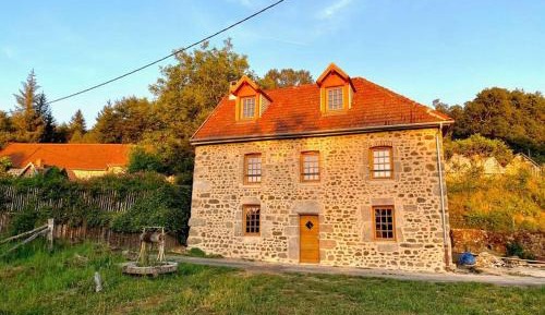 Six-Bedroom House