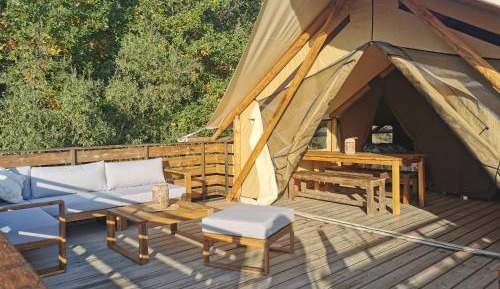 Tent