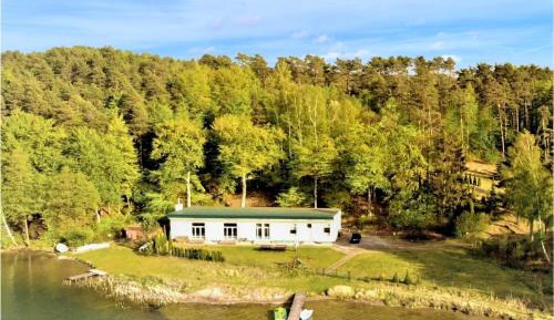 Four-Bedroom Holiday Home
