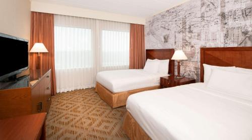 Two-Room Double Suite - Non-Smoking
