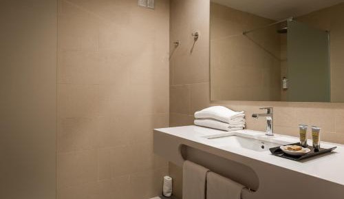 Deluxe Double Room with Terrace