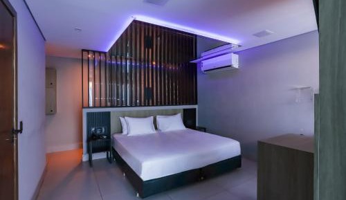 King Room with Spa Bath