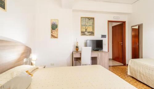 Double Room with Private Bathroom