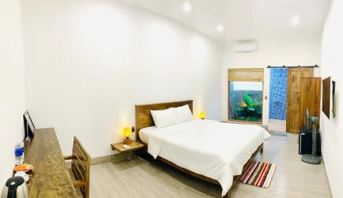 Superior King Room