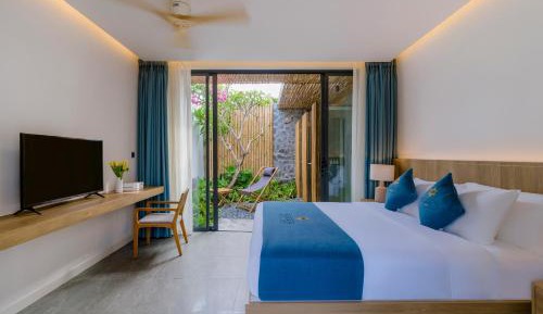 Retreat Bungalow Double
