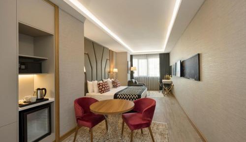Executive Room
