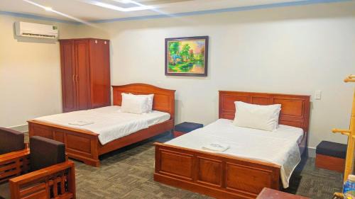 Twin Room with Mountain View