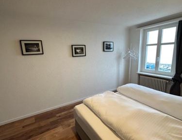 Suite with Lake View