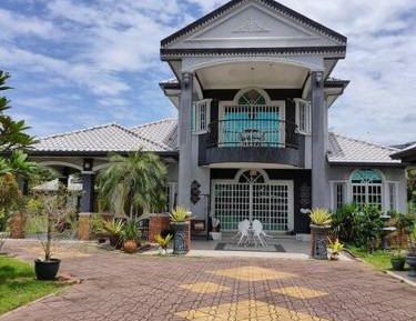 Four-Bedroom House