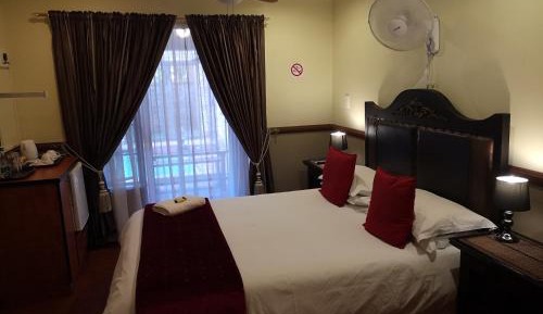 Deluxe Double Room with Shower