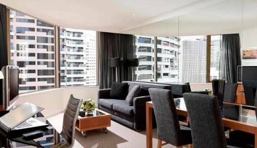One-Bedroom Apartment with City View