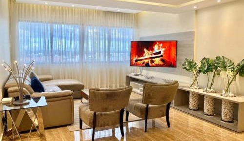 Deluxe Two-Bedroom Apartment with Garden View