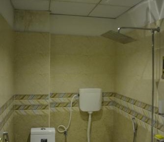 Deluxe Double Room (2 Adults + 1 Child)
