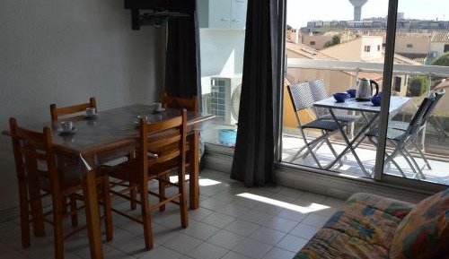 Apartment (4 Adults)