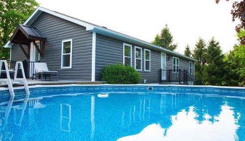Three-Bedroom Holiday Home 
