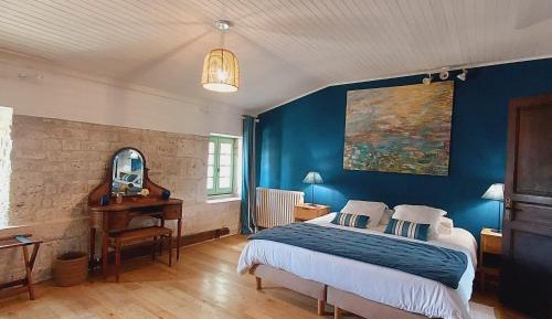 Large Double Room