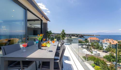 Penthouse Apartment