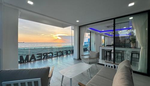 Three-Bedroom Apartment with Sea View