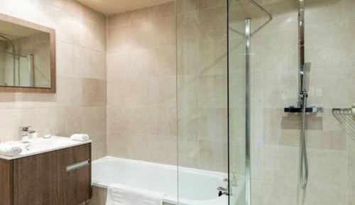 Deluxe Double or Twin Room with Garden View