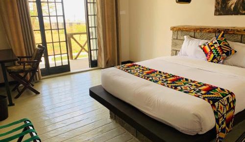 Deluxe Queen Room