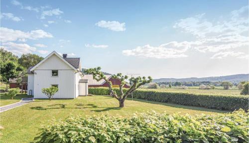Five-Bedroom Holiday Home