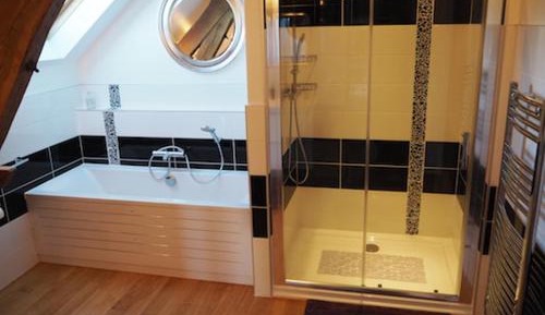 Deluxe Family Suite
