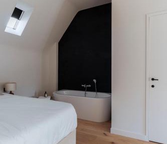 Deluxe Double Room with Bath