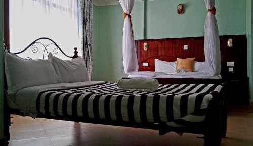 Deluxe Double Room with Extra Bed