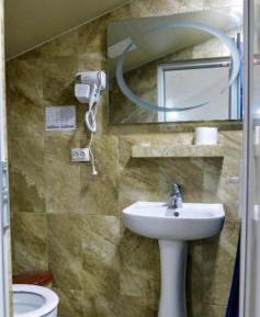 Twin Room with Private Bathroom