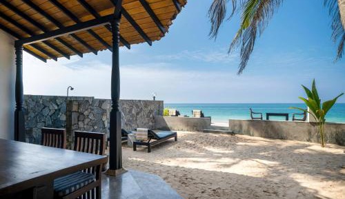 Villa - Beach Front