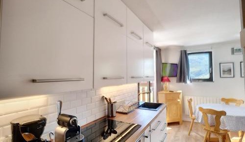 Apartment (4 Adults)