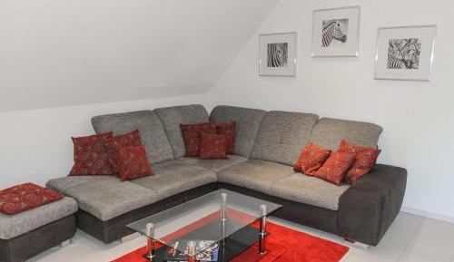 Three-Bedroom Superior Apartment
