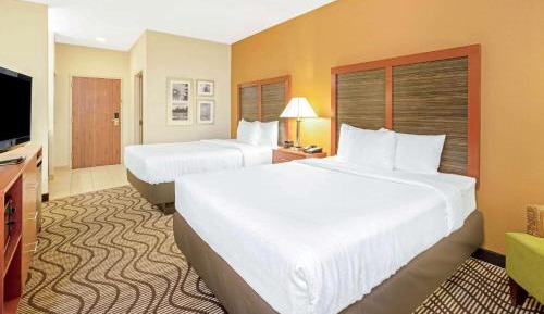 Queen Room with Two Queen Beds