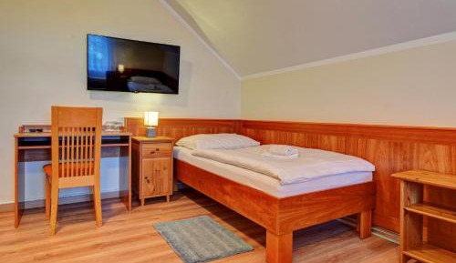 Triple Room with Private Bathroom
