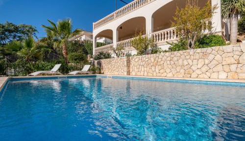 Deluxe Villa