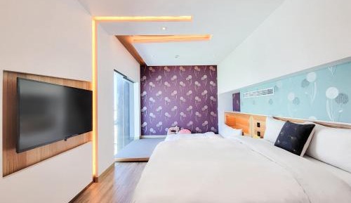 Deluxe Family Suite