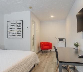 Queen Room