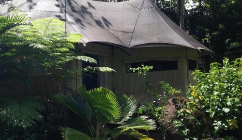 Ambazaman glamping tent