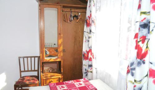 Double or Twin Room with Shared Bathroom