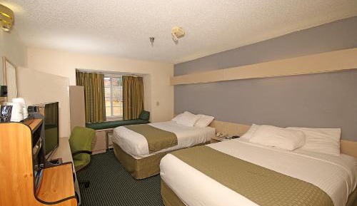 Superior Queen Room with Two Queen Beds - Disability Access - Non-Smoking