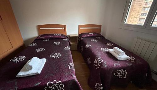 Twin Room with Private Bathroom