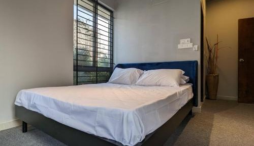 Double or Twin Room with Private Bathroom