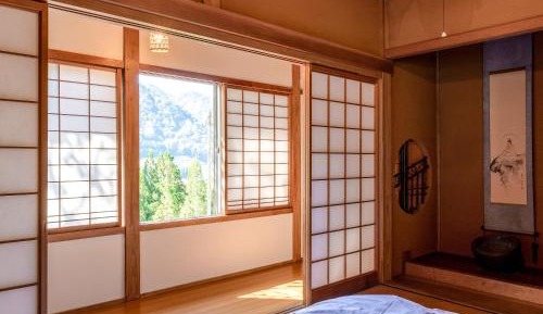 Economy Triple Room