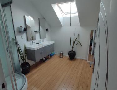 Double Room (1 Adult + 1 Child)