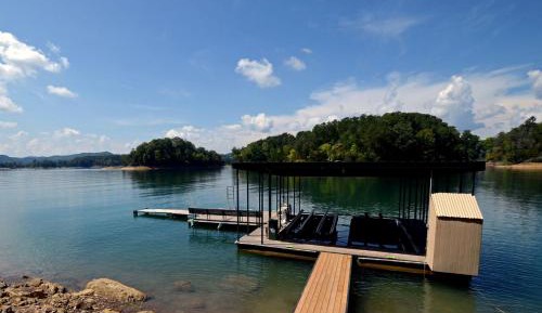 seven bedroom holiday home 
