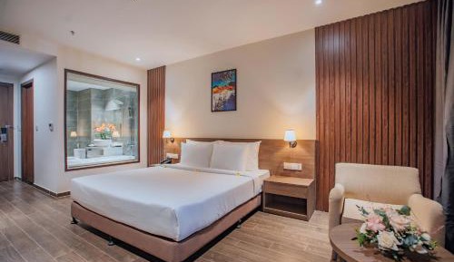 Deluxe Double or Twin Room with Pool View