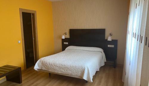 Single Room with Bathroom