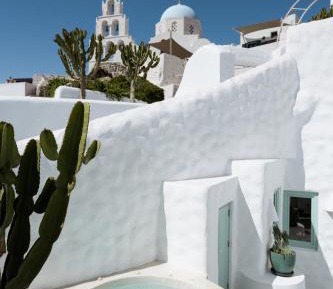 Deluxe Two-Bedroom Villa with private outdoor hot tub