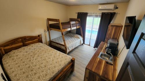 Deluxe Family Suite
